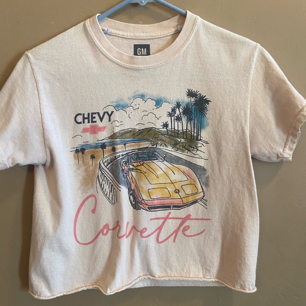 GM Corvette Tshirt crop top size small cotton beige